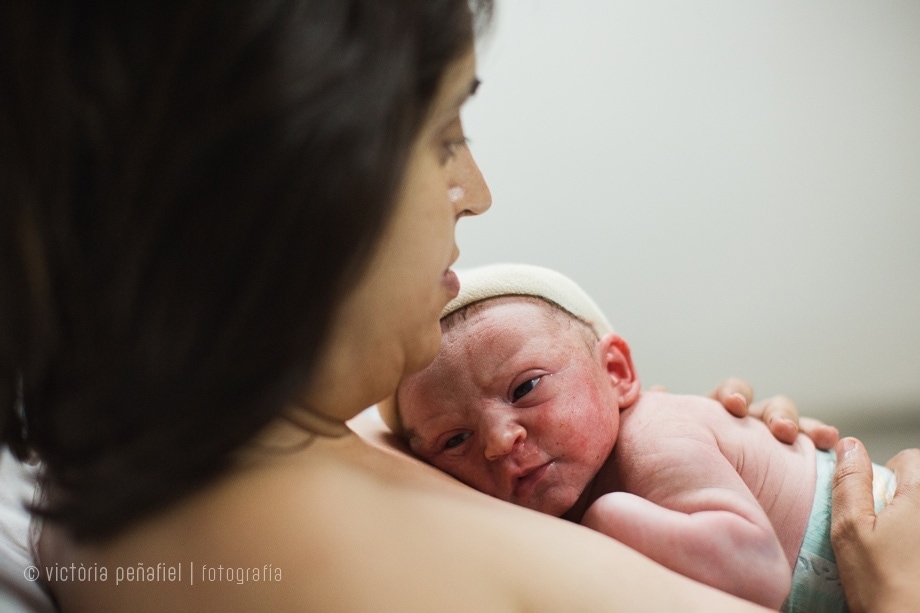 parto-nacimiento-birth-naixement-hospital-newborn-barcelona (26)